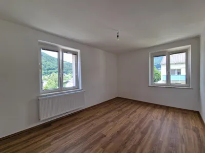 5-Zimmer-Wohnung mieten in Bruck-Mürzzuschlag – 96 m², € 905 – Bild 4 von 17