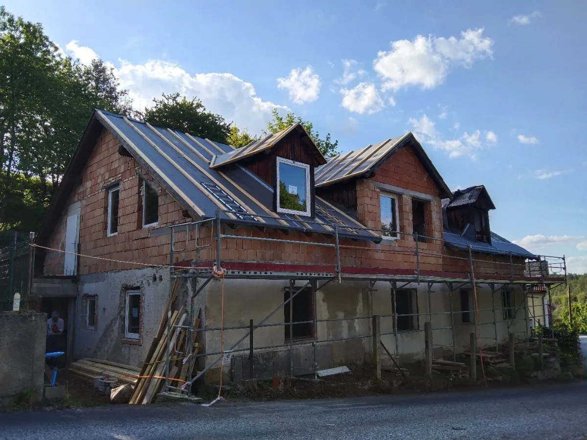 Zweifamilienhaus: Rohbau in 2095 Drosendorf, auf 9996 m² Grundstück zentral gelegen! – pohled 3