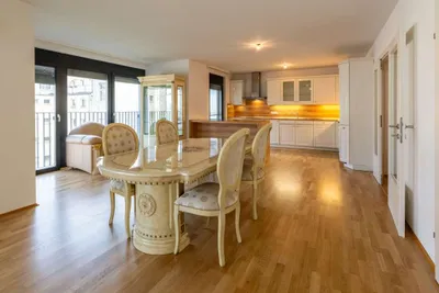 5-Zimmer-Wohnung mieten in Wien – 140 m², € 3.469 – Bild 3 von 28