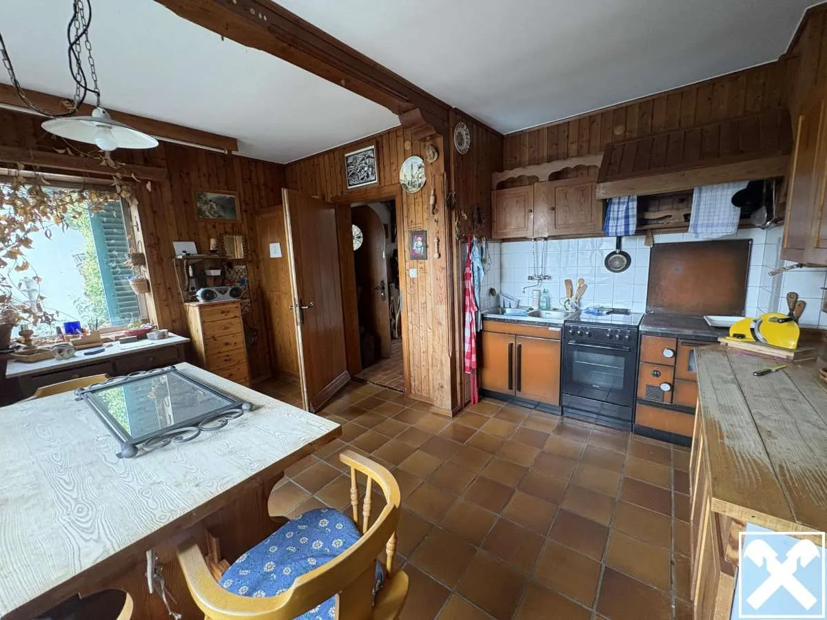 Älteres Wohnhaus mit Platz für Hobby, Handwerk und Ideen - Ansicht 3