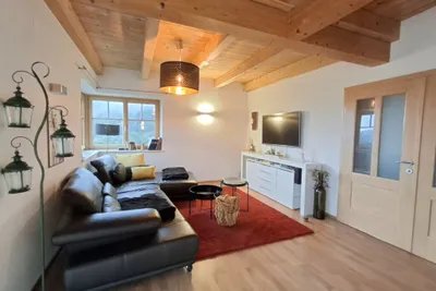 Haus mieten in Vöcklabruck – 181 m², € 2.200 – Bild 8 von 27