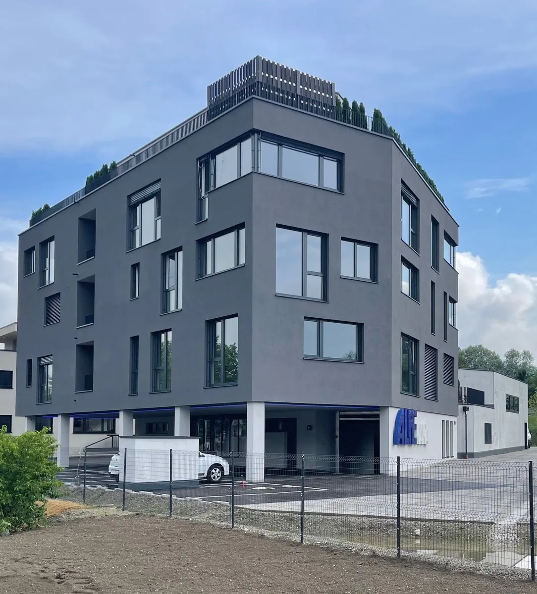 3x hochwertige Büros sofort verfügbar - Top 8: 93 m² + (Top 9: 118 m² - vermietet)+ Top 7: 126 m² + Top 6: 187 m² Keine Maklerprovision - Ansicht 2