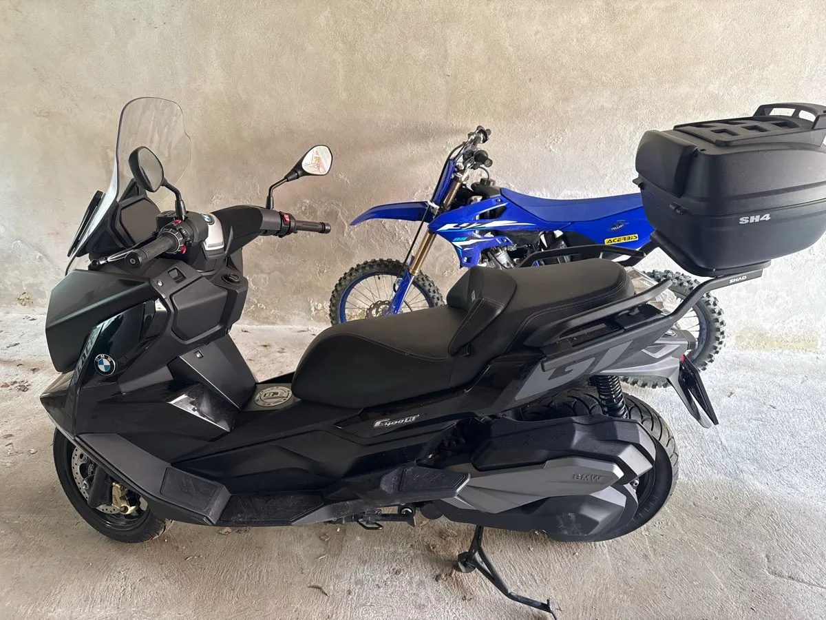 BMW C400