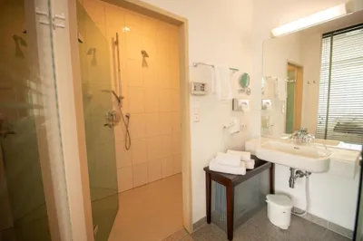 39-Zimmer-Gewerbeimmobilie kaufen in Waidhofen an der Thaya – 2 849 m², € 1.950.000 – Bild 10 von 30