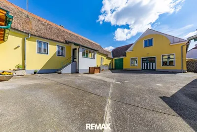 7-Zimmer-Haus kaufen in Hollabrunn – 243 m², € 399.000 – Bild 20 von 21