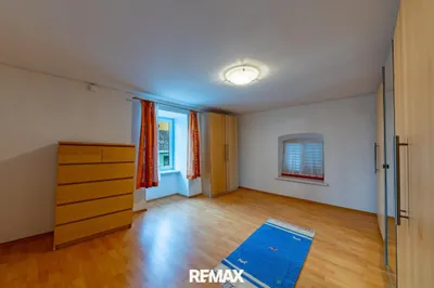 7-Zimmer-Haus kaufen in Hollabrunn – 243 m², € 399.000 – Bild 12 von 21