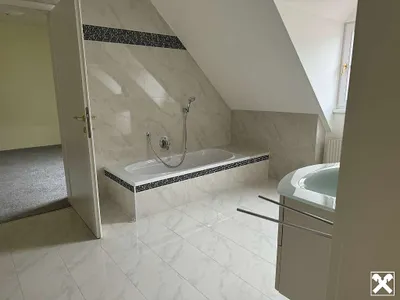 Wohnung mieten in Wiener Neustadt – 210 m², € 2.430 – Bild 8 von 19