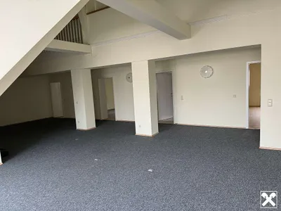 Wohnung mieten in Wiener Neustadt – 210 m², € 2.430 – Bild 3 von 19