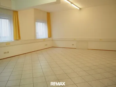 6-Zimmer-Gewerbeimmobilie mieten in Wien – 150 m², € 2.140 – Bild 3 von 13