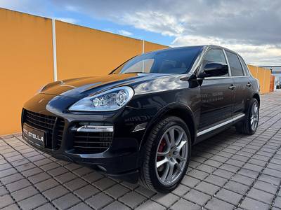 Porsche Cayenne Turbo Tiptronic