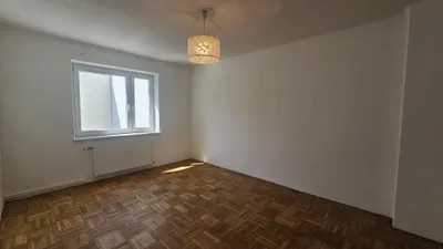 4-Zimmer-Wohnung mieten in Wiener Neustadt – 109 m², € 882 – Bild 3 von 7