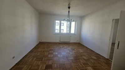 4-Zimmer-Wohnung mieten in Wiener Neustadt – 109 m², € 882 – Bild 2 von 7