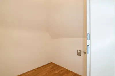 3-Zimmer-Wohnung mieten in Baden – 98,67 m², € 1.550 – Bild 17 von 19