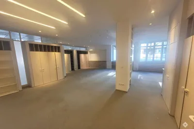 Gewerbeimmobilie kaufen in Salzburg Stadt – 633 m², € 725.000 – Bild 3 von 6