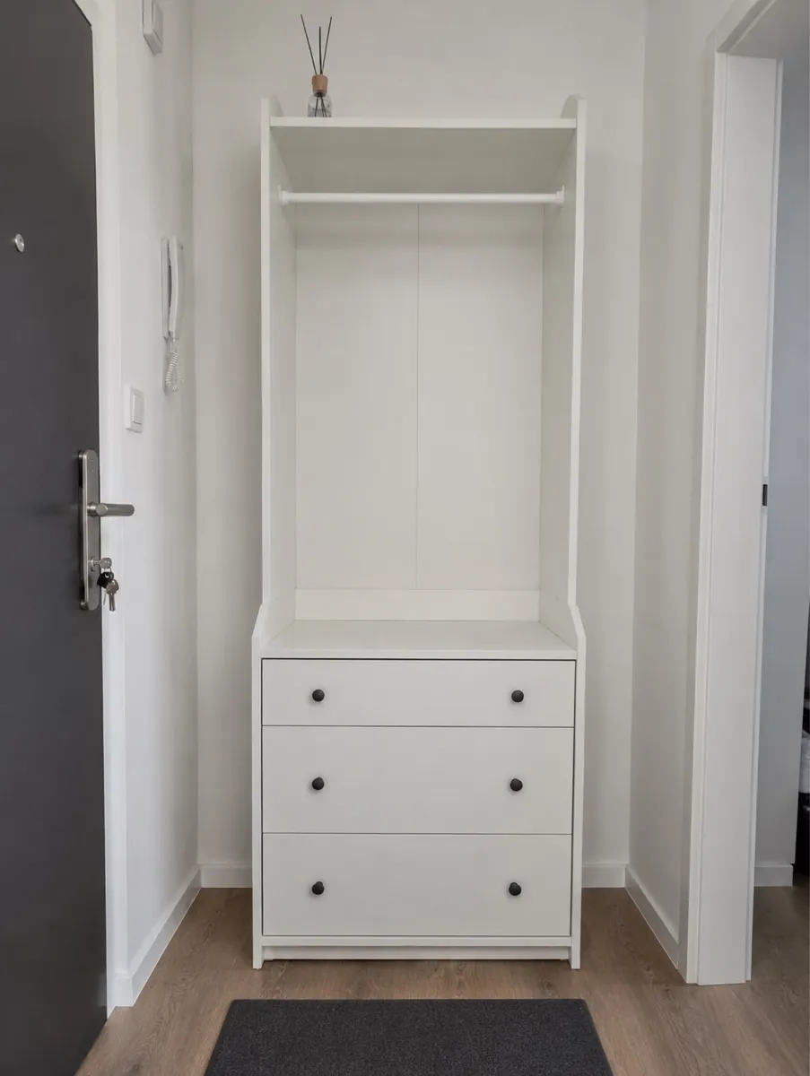 Ikea Hauga Kleiderschrank, € 80,- (1100 Wien)