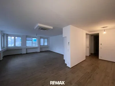 Gewerbeimmobilie kaufen in Wien – 250 m², € 920.000 – Bild 1 von 13