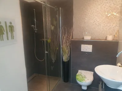 3-Zimmer-Gewerbeimmobilie mieten in Graz – 111 m², € 1.523 – Bild 8 von 12