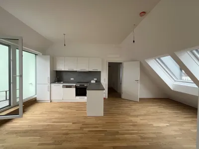 Wunderschöne 4 Zimmer Dachterrassenwohnung in Top Lage