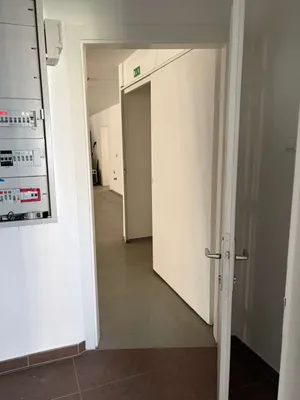 5-Zimmer-Gewerbeimmobilie mieten in Braunau am Inn – 456 m², € 4 – Bild 8 von 14
