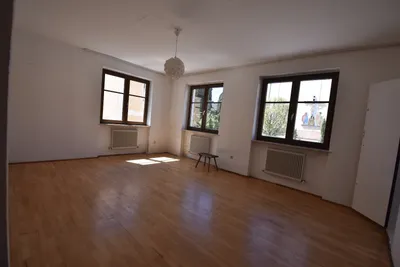 7-Zimmer-Haus kaufen in Rohrbach – 207 m², € 320.000 – Bild 3 von 11