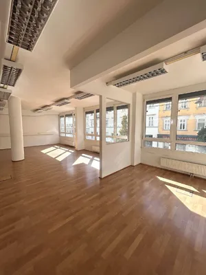 1-Zimmer-Gewerbeimmobilie mieten in Wien – 109 m², € 1.731 – Bild 6 von 12