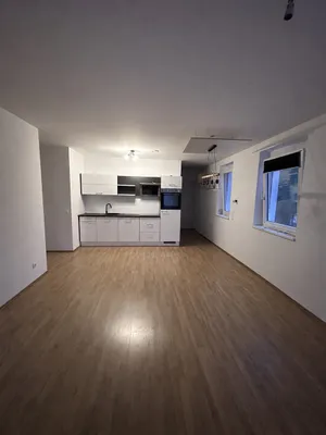 2-Zimmer-Wohnung mieten in Baden – 58 m², € 670 – Bild 4 von 13