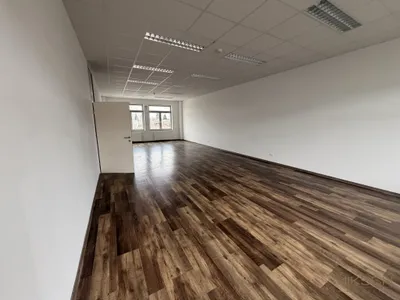 Gewerbeimmobilie mieten in Sankt Pölten – 403 m², € 12 – Bild 5 von 16