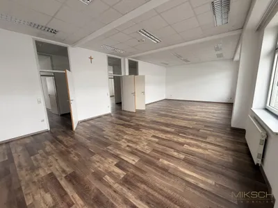 Gewerbeimmobilie mieten in Sankt Pölten – 403 m², € 12 – Bild 7 von 16