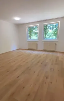 2-ZIMMER-WOHNUNG IN WIEN - MATZLEINSDORFER PLATZ