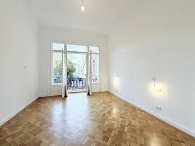 4-Zimmer-Wohnung mieten in Wien – 239,21 m², € 5.500 – Bild 2 von 11