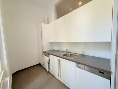 4-Zimmer-Wohnung mieten in Wien – 239,21 m², € 5.500 – Bild 9 von 11