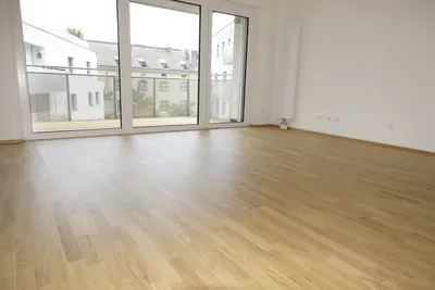Helle und großzügig geschnittene 2 Zi. -Wohnung (58m2, Bj. 2020), großer Balkon, Toplage bei Kongresspark und S-Bahn Hernals, sofort verfügbar