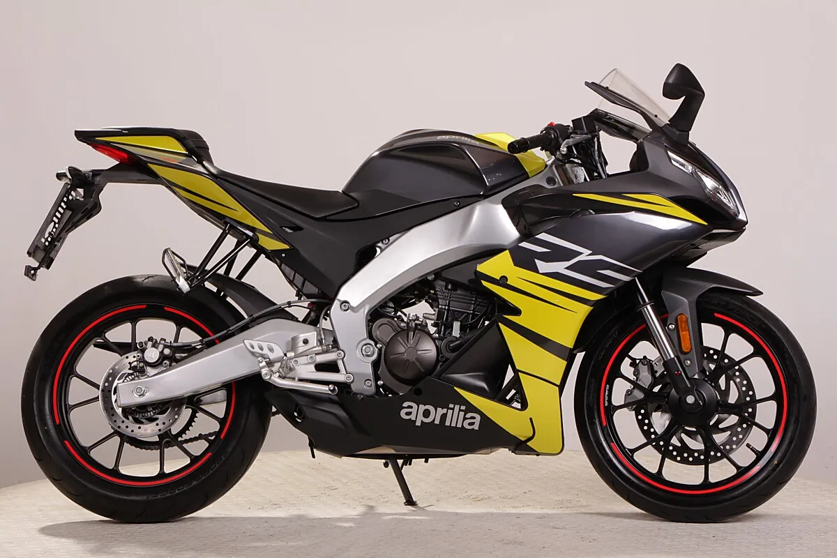 Aprilia RS