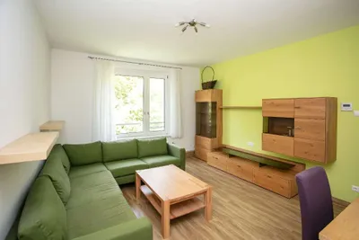 2-Zimmer-Wohnung mieten in Krems Land – 65 m², € 750 – Bild 1 von 11