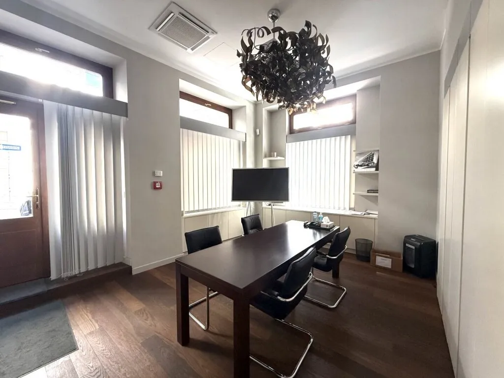 Gewerbe mit Schaufenster in TOP Lage Nähe MANDARIN ORIENTAL Hotel - Pamja 3