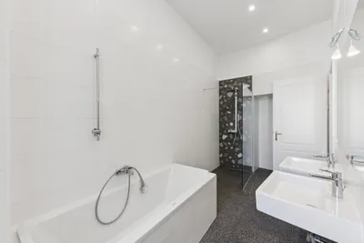 4-Zimmer-Wohnung mieten in Wien – 155 m², € 2.795 – Bild 9 von 12