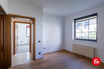 8-Zimmer-Immobilie kaufen in Mödling – 244 m², € 999.000 – Bild 15 von 46