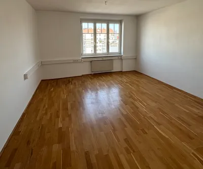 4-Zimmer-Wohnung mieten in Wien – 134 m², € 1.990