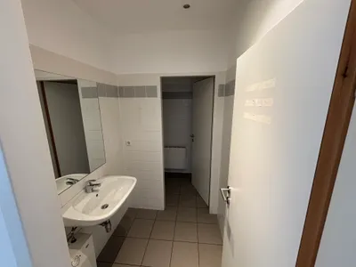 4-Zimmer-Wohnung mieten in Wien – 134 m², € 1.990 – Bild 9 von 11