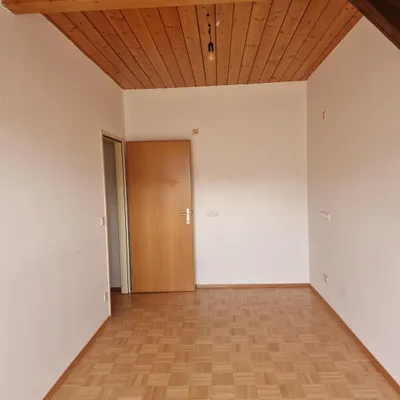 3-Zimmer-Wohnung mieten in Bruck-Mürzzuschlag – 72,79 m², € 675 – Bild 7 von 10