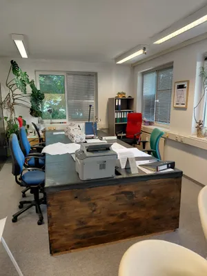 1-Zimmer-Gewerbeimmobilie mieten in Salzburg Stadt – 30 m², € 744 – Bild 2 von 4