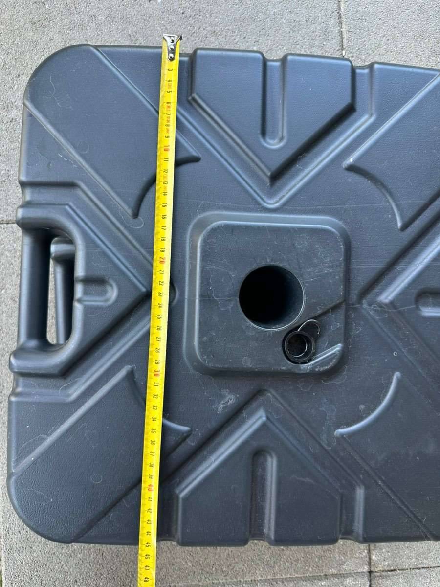 Robuste Standfu-Basis fr Sonnenschirm oder Markise - Top Zustand,  9,-  (9400 Auen) - willhaben