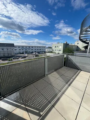 3-Zimmer-Wohnung mieten in Baden – 70,75 m², € 989 – Bild 1 von 17