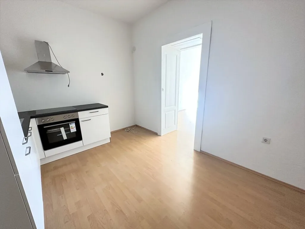 PROVISIONSFREI - Gemütliche 2-Zimmer Wohnung mit extra Küche in unmittelbarer Nähe zur AVL – pohled 3