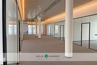 Gewerbeimmobilie kaufen in Hallein – 427 m², € 1.548.225