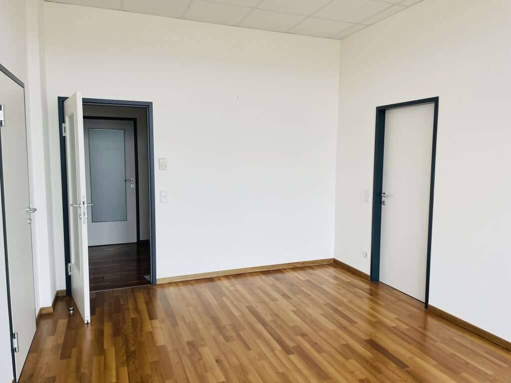 Starterbüro nahe Flughafennähe - Ansicht 2