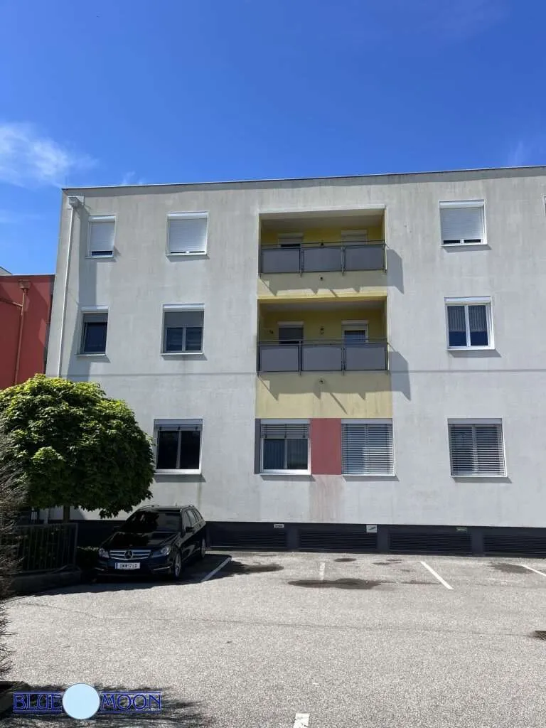 7400 Oberwart, Büro oder Ordination, 3 Räume, 70m², Top Frequenzlage im Gesundheitszentrum, KFZ Stellplatz inkludiert, Miete EUR 799,-- - Ansicht 2