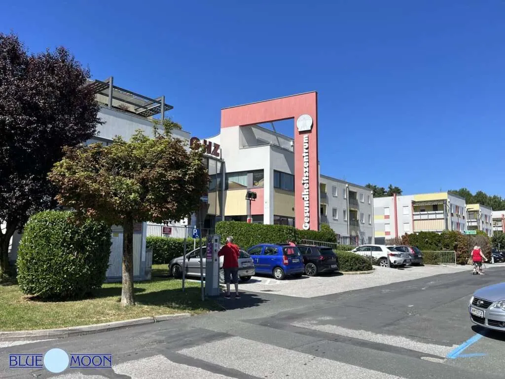 7400 Oberwart, Büro oder Ordination, 3 Räume, 70m², Top Frequenzlage im Gesundheitszentrum, KFZ Stellplatz inkludiert, Miete EUR 799,-- - Ansicht 3