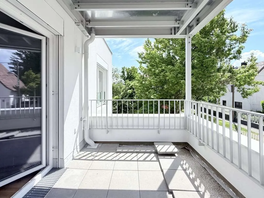 Provisionsfreier Erstbezug! Dreizimmerwohnung mit Balkon und Garagenplatz - Ansicht 3