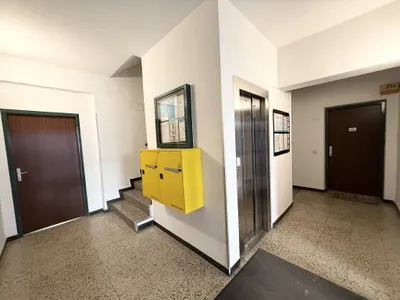 Sanierte Wohnung mit 2 Balkonen/Schubertgasse – Bild 3